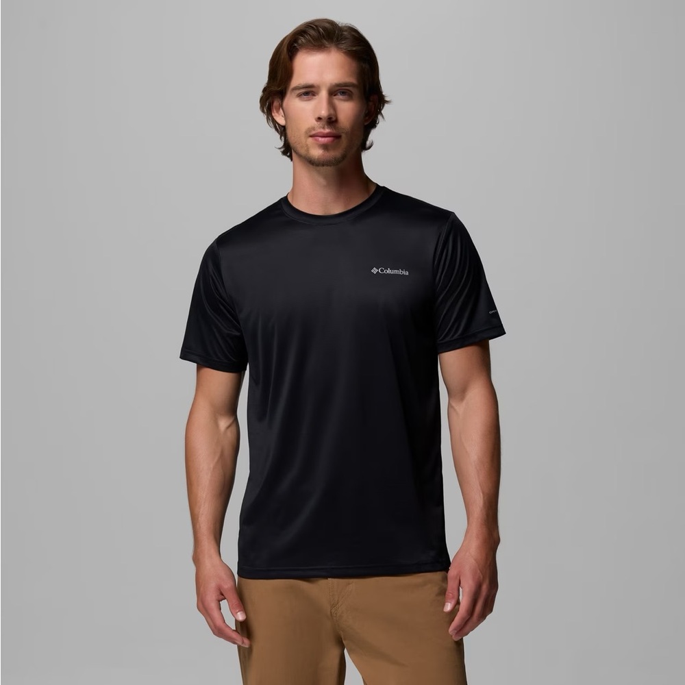 Columbia Omni-Freeze Black Short Sleeve